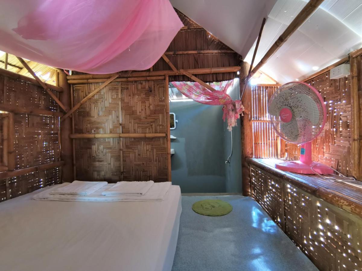 Phuhaya Bamboo Bungalows Ко-Ланта Экстерьер фото