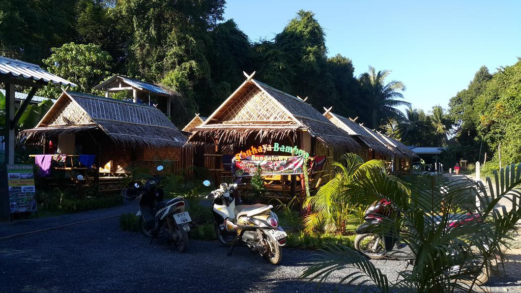 Phuhaya Bamboo Bungalows Ко-Ланта Экстерьер фото